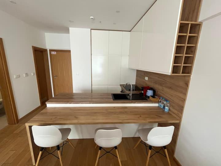 Apartments Lux Budva Exterior photo