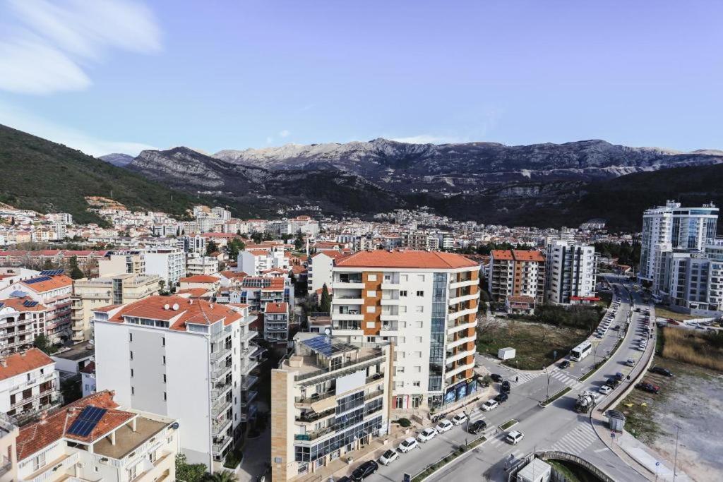 Apartments Lux Budva Exterior photo